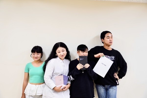 사진: '옥탑방책방 유튜브' 출연 작가분들