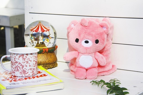 사진: 네이버 해피빈에서 반달곰 서식지 복원을 위해서 펀딩되고 있는 쌤베어 업사이클 담요 [제공 = 터치포굿]