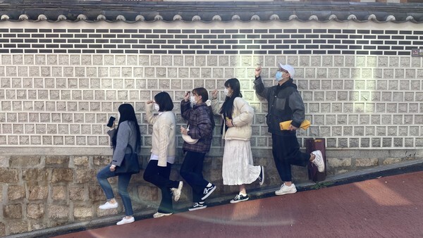 사진: ‘어서오서울!’ 탐방 활동 [제공 = 시립마포청소년센터]