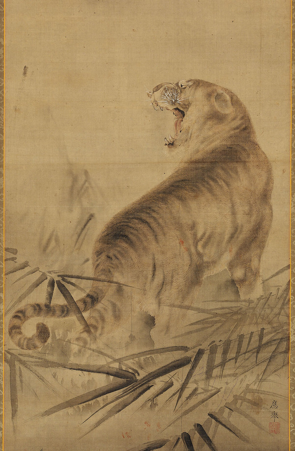 사진: 마루야마 오쿄(圓山應擧), 원산응거필호도(圓山應擧筆虎圖), 비단, 일본 근대, 세로 191x가로 58.5x축 길이 65.4cm, 국립중앙박물관, 서울, 대한민국. [제공 = 아트램프]