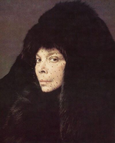 사진: Leonor Fini in Paris, 1975, photography by Eddy Brofferio, source: https://www.leonor-fini.com [사진 제공 = 아트램프]